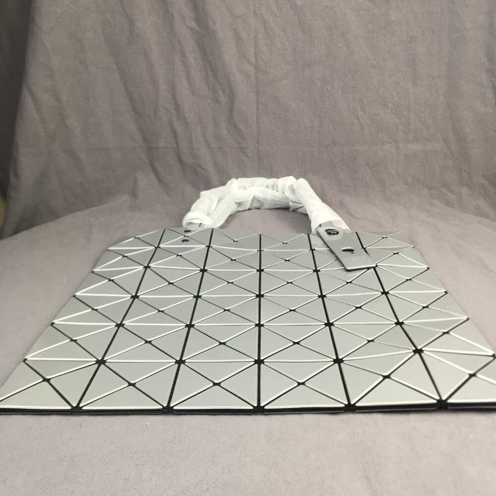 New Bao Bao Issey Miyake Lucent Tote Bag - Picture 3 of 10